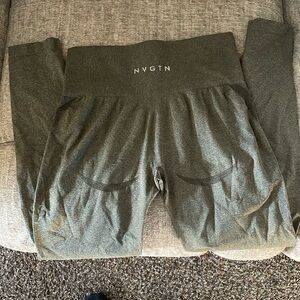 Green NVGTN seamless legging